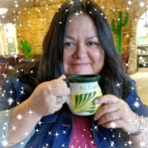 Meet your Posher, Dolores